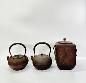 2 Japanese Iron Tetsubin, 1 4-Side Mizusashi