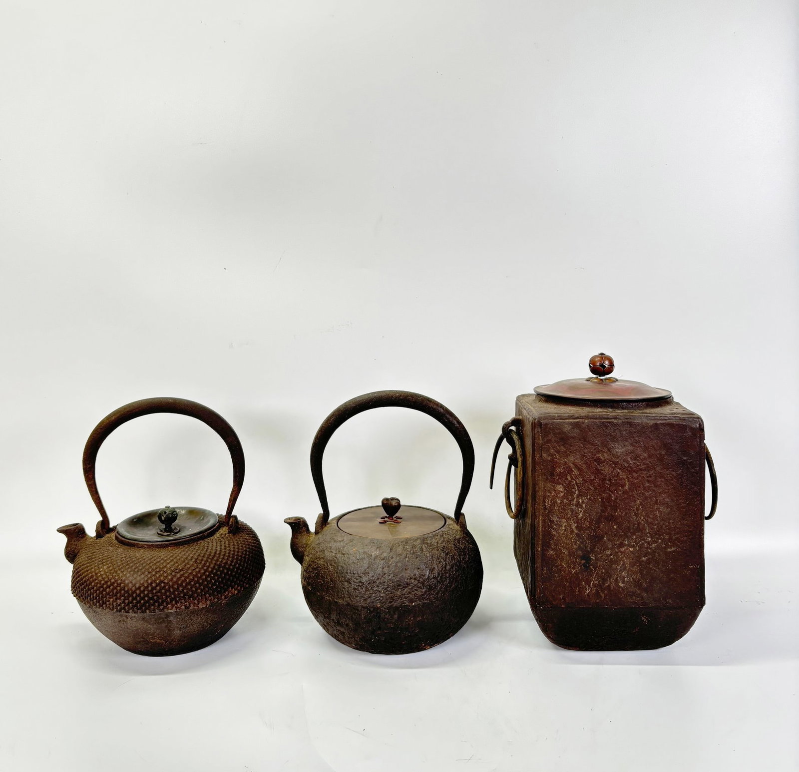 2 Japanese Iron Tetsubin, 1 4-Side Mizusashi (1 of 7)