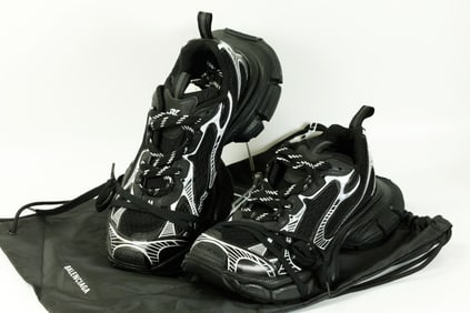 Balenciaga USA 11 Black/White Sneakers Storage Bag