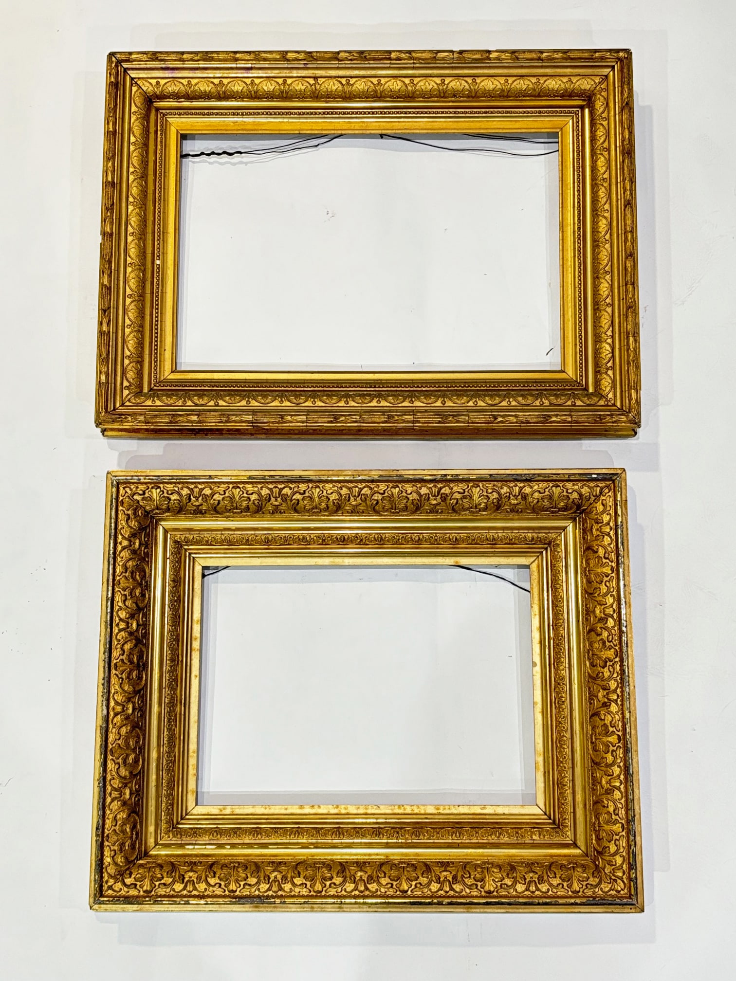 2 American 19th C Gesso Molded Gold Leaf Frames (1 of 6)