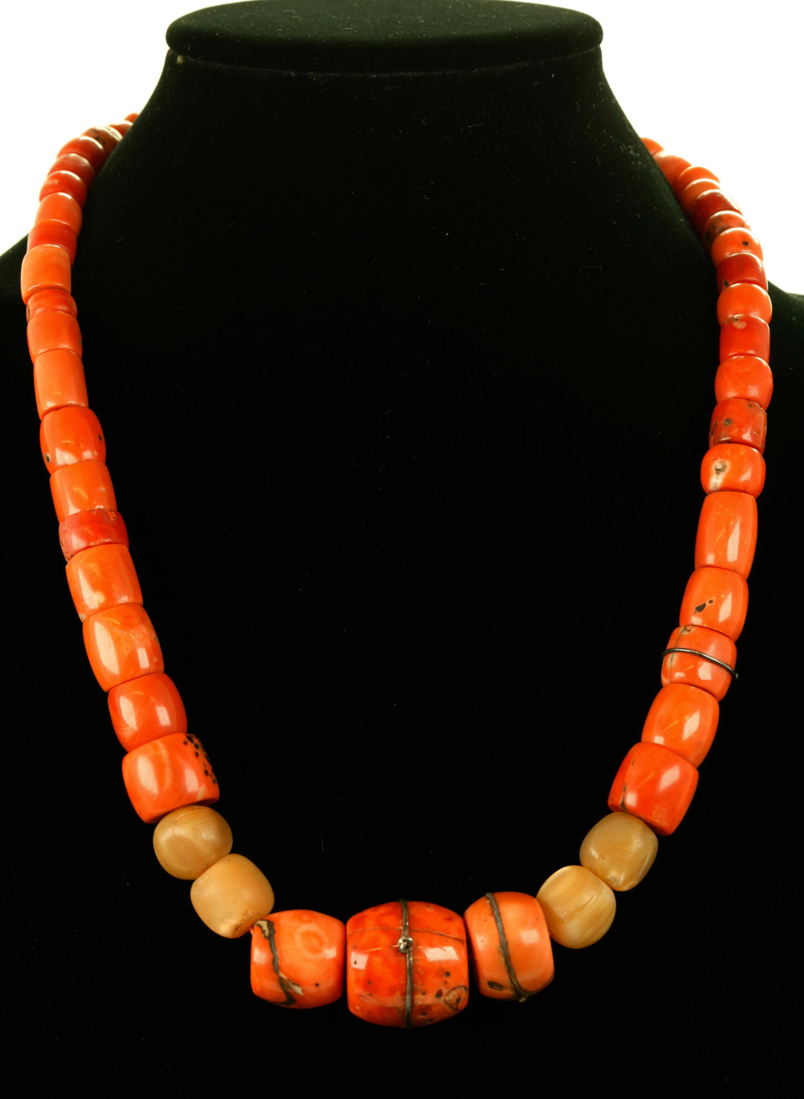 Chinese Tibet Antique Heirloom Coral Necklace 166G (1 of 5)