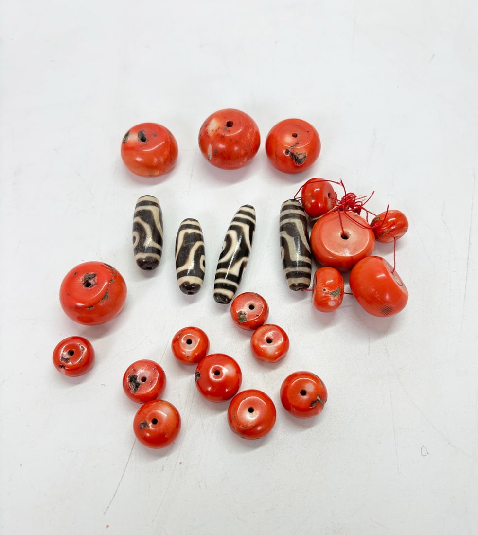 18 Chinese Coral Beads; 4 Tibetan Dzi Beads (1 of 5)