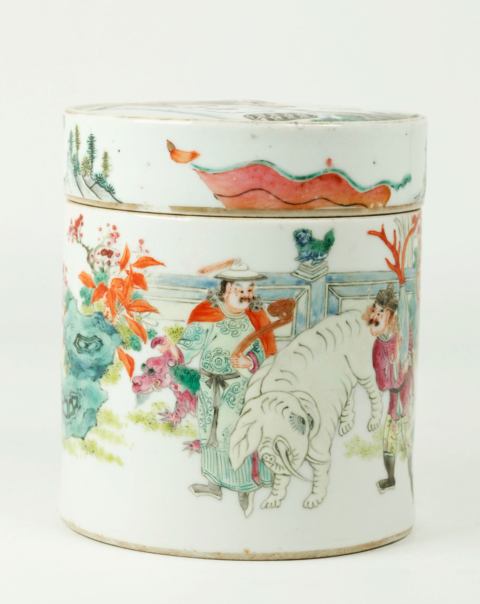 Chinese Enameled Porcelain Tubular Jar & a Cover (1 of 5)