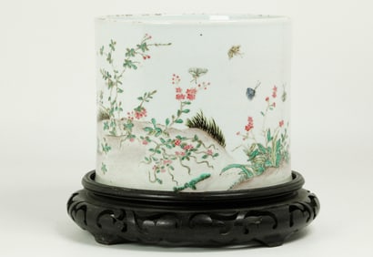 Chinese Famille Rose Porcelain Bitong Brush Pot