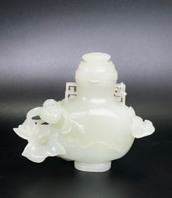 Fine Chinese 18th C White Jade Jar & Cover