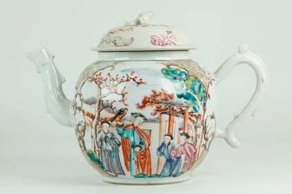 Lg Chinese 18th C Mandarin Figures & Hawk Teapot