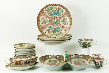 19 Chinese 19th C Rose Mandarin Porcelain Plates
