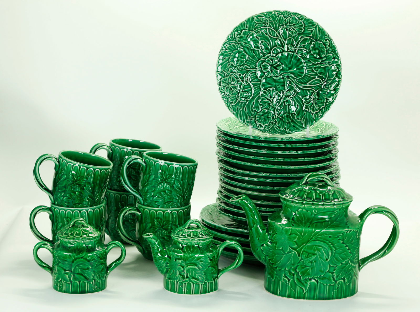 Haldon Nasturtium Leaf Majolica Ceramic Set (1 of 9)
