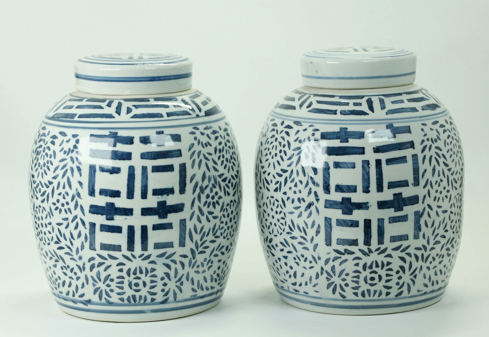 Pr Chinese Blue White Porcelain Shuangxi Jars (1 of 5)