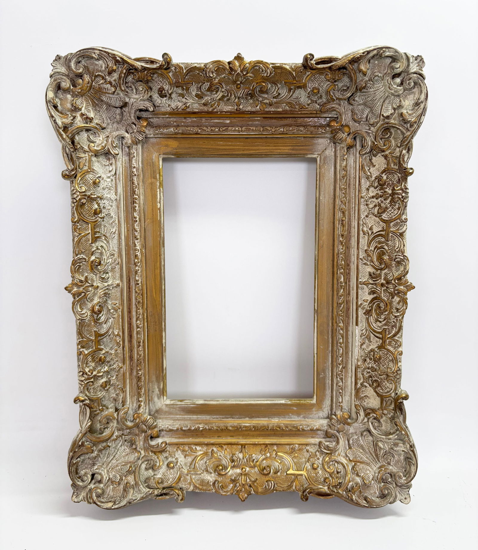 Sm European 17 C Style Molded & Gilt Gesso Frame (1 of 4)