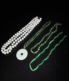 Chinese Green Jade Necklace & Bracelet + Jadeite