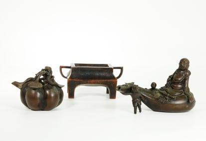 2 Chinese Bronze Water Droppers; 1 Heavy Censer