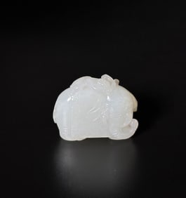 Good Chinese White Jade Elephant & Boy Toggle