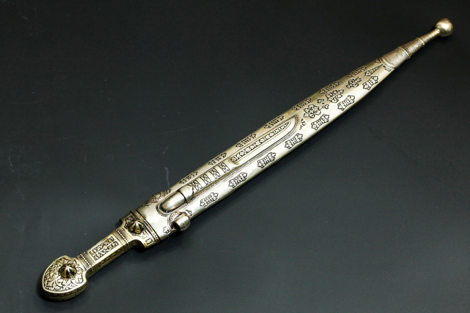 Russian Caucasian Kindjal Dagger & Scabbard (1 of 8)