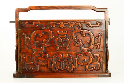 Fine Chinese 18th Cen Huanghuali Dragon Picnic Box
