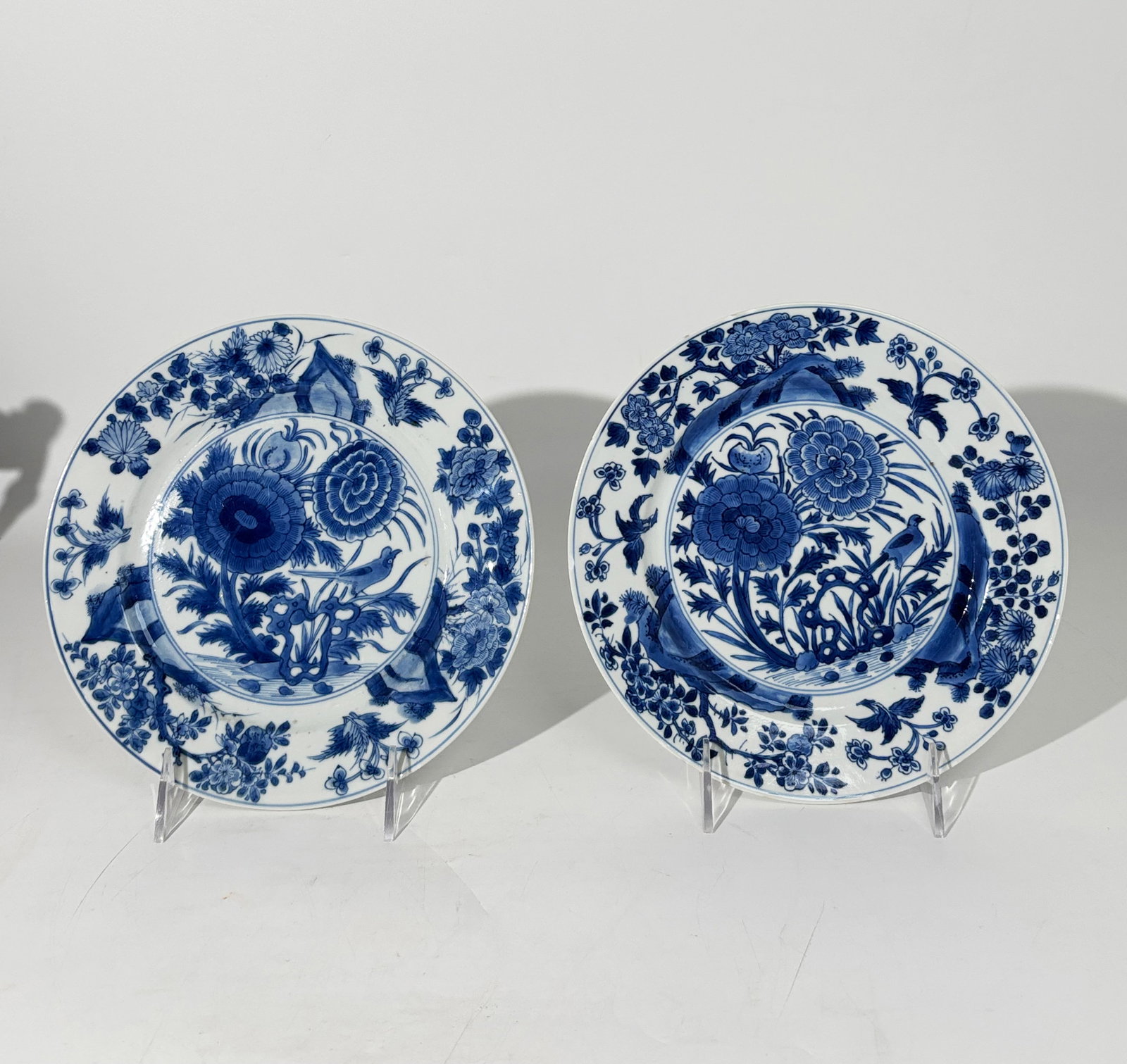Pr Chinese Kangxi Circa 1700 Blue Porcelain Plates (1 of 8)