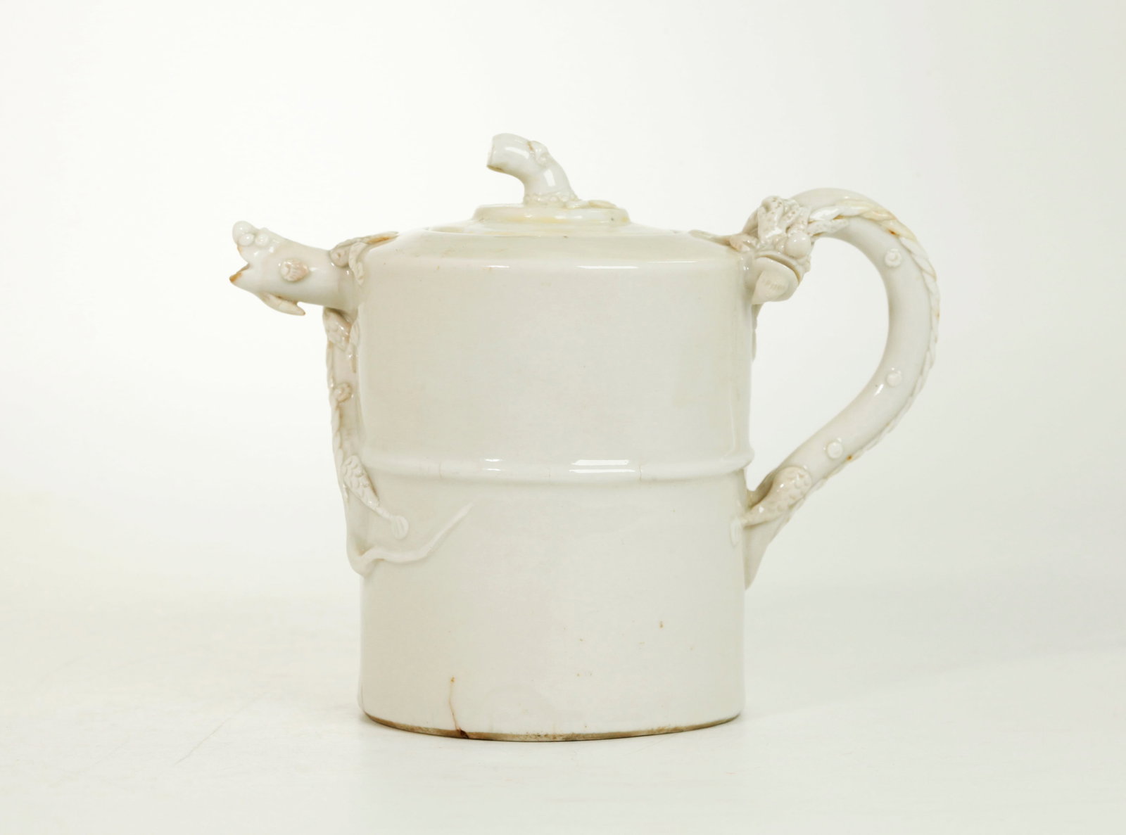 Chinese 17th C Blanc de Chine Porcelain Teapot (1 of 5)