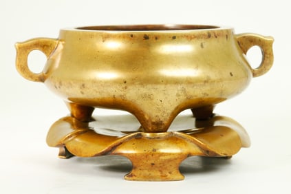 Good Chinese Cast Bronze Censer & Petal Stand
