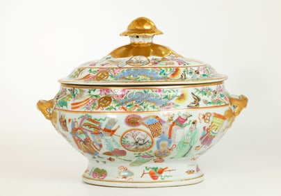 Fine Chinese 19C Enameled Porcelain Covered Tureen