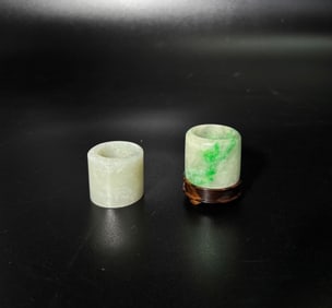 2 Chinese Qing Archer's Rings Jade Jadeite 1 Stand