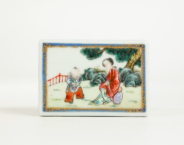 Small Chinese Porcelain Doctor's Pulse Wrist Rest