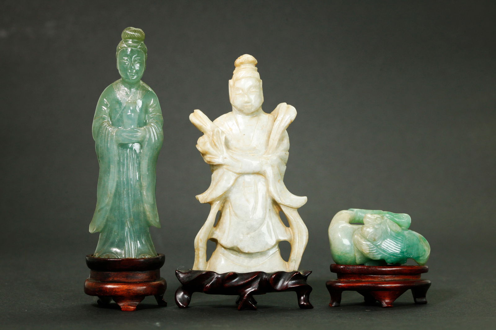 2 Chinese Jadeite Ladies; 19 C Dbl Crane Toggle (1 of 8)