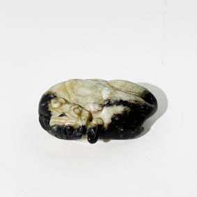 Chinese Black & Pale Celadon Jade Cat Toggle