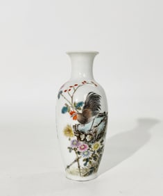 Chinese Egg Shell Enamel Porcelain Miniature Vase