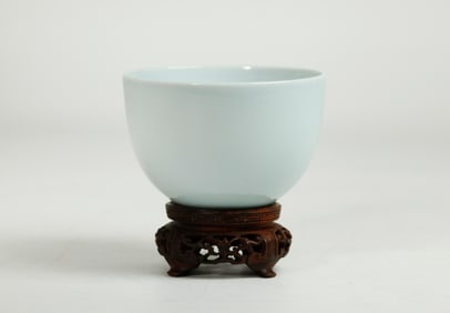 Good Chinese Clear Glazed Porcelain Small Cup