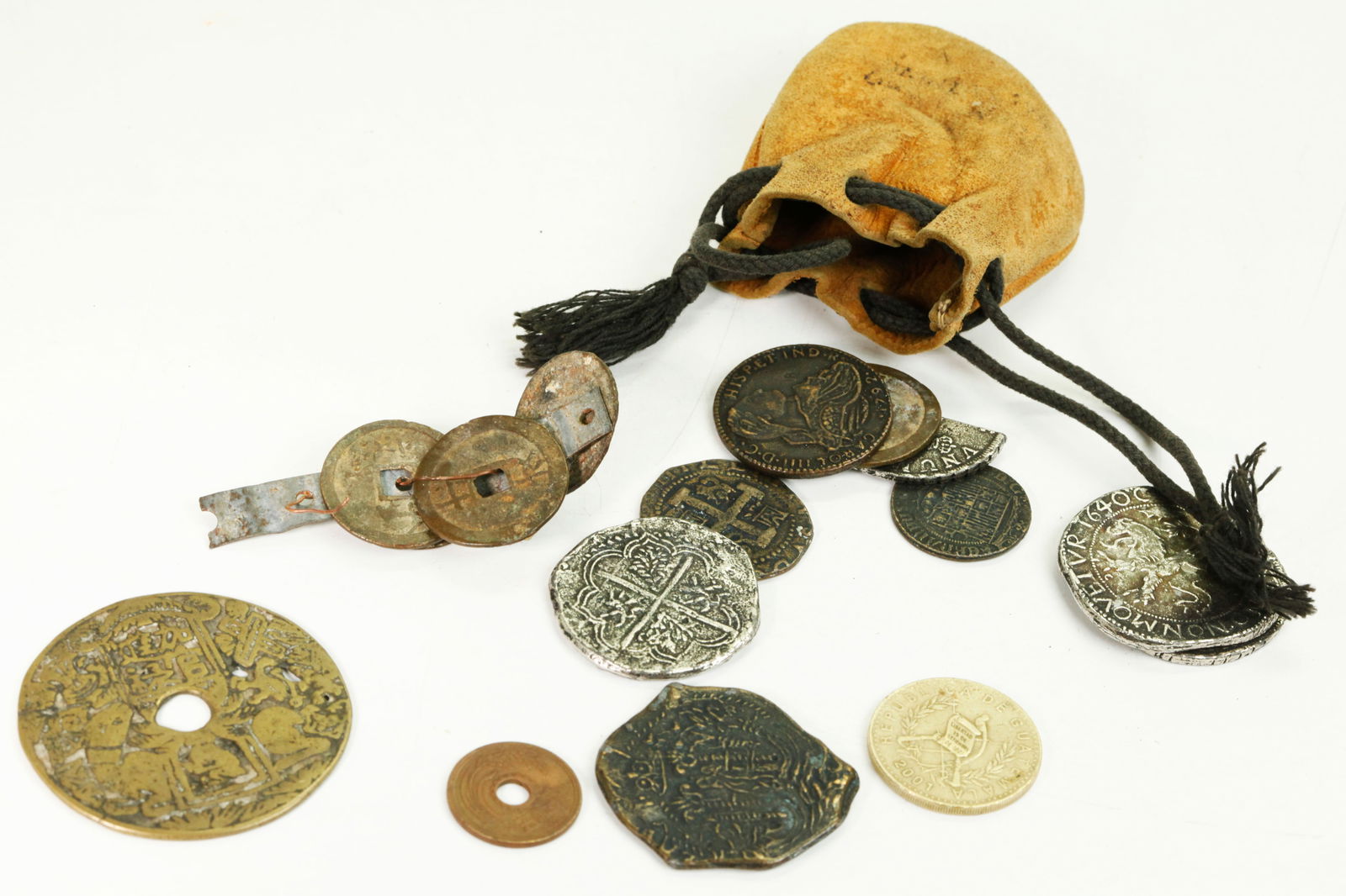 16 Assorted Coins; See Images (1 of 5)