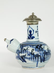 Rare Chinese 17 Century Blue & White Arab Kendi