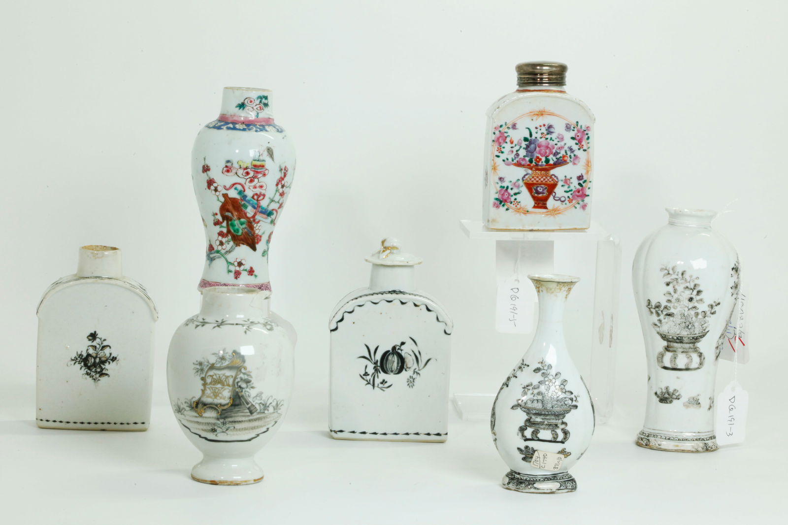 7 Chinese 18C Export Porcelains 4 Caddies 3 Vases (1 of 7)