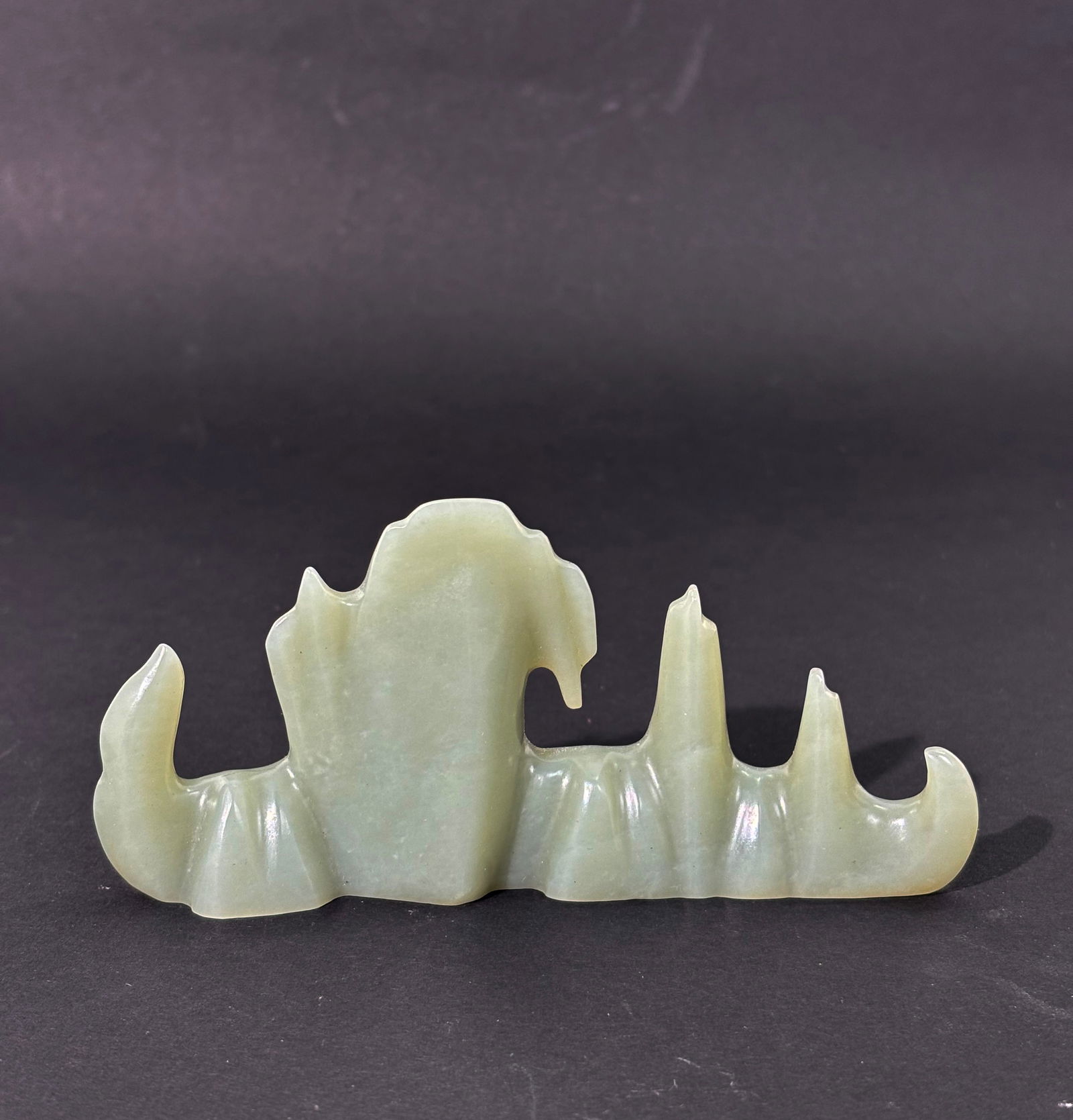 Chinese 18/19C Celadon Jade 5 Mountain Brush Rest (1 of 4)