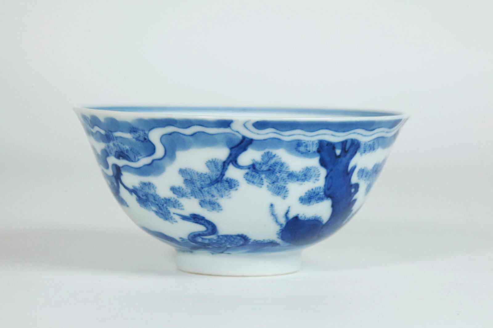 Chinese 19th C Blue & White Porcelain Crane Bowl (1 of 5)