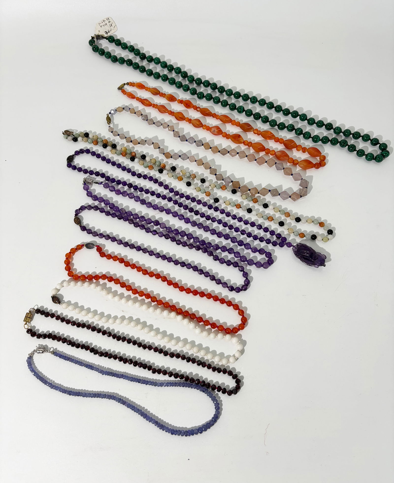 11 Good Semi Precious Stone Necklaces (1 of 6)