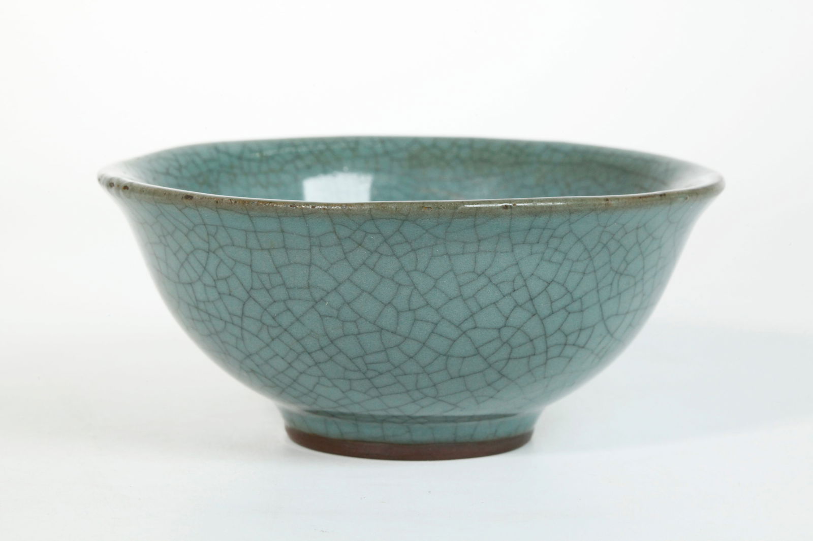 Chinese Blue-Green Crackle Geyao Porcelain Bowl (1 of 5)