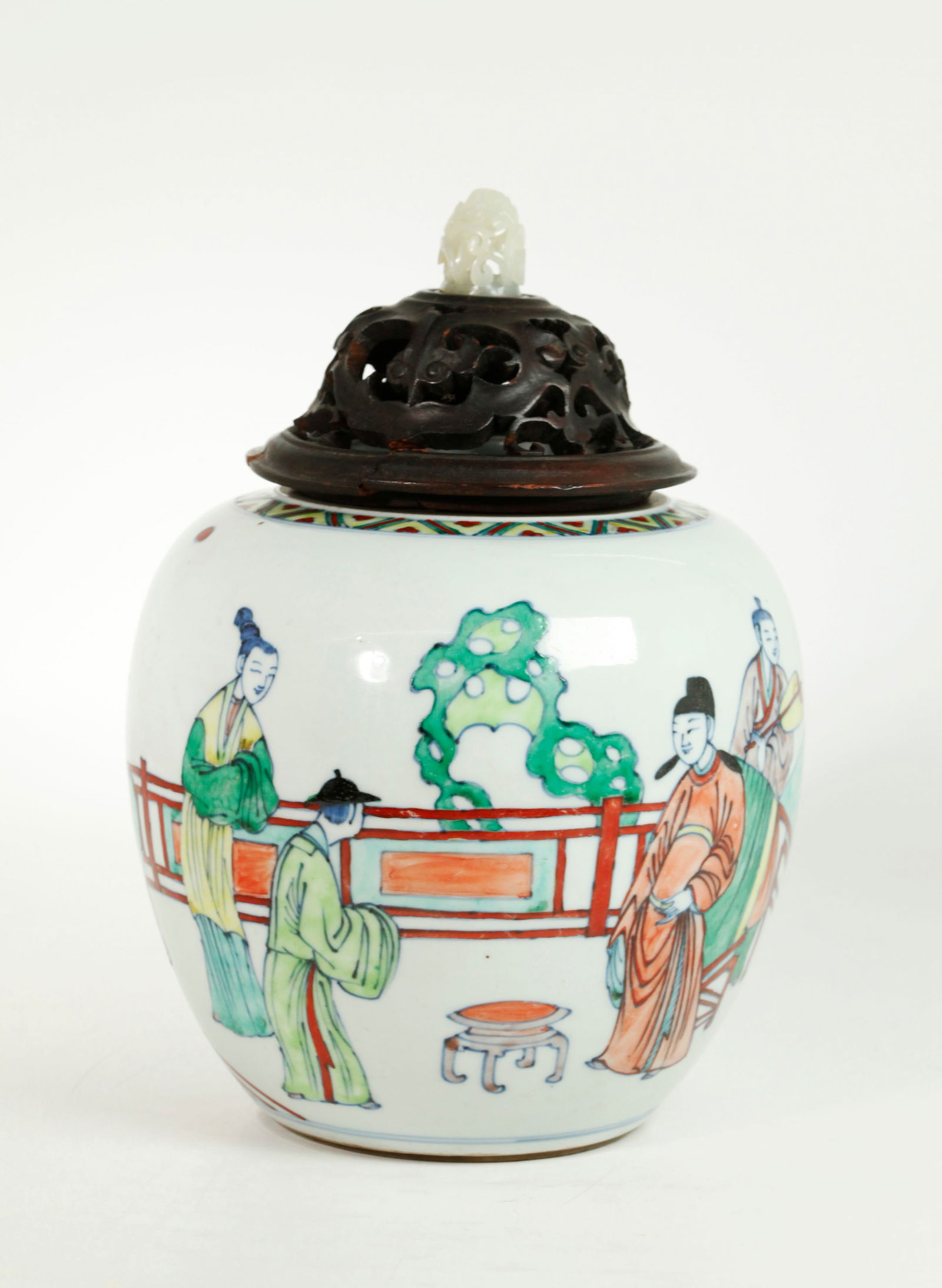 Chinese Doucai Porcelain Figures Ginger Jar (1 of 11)