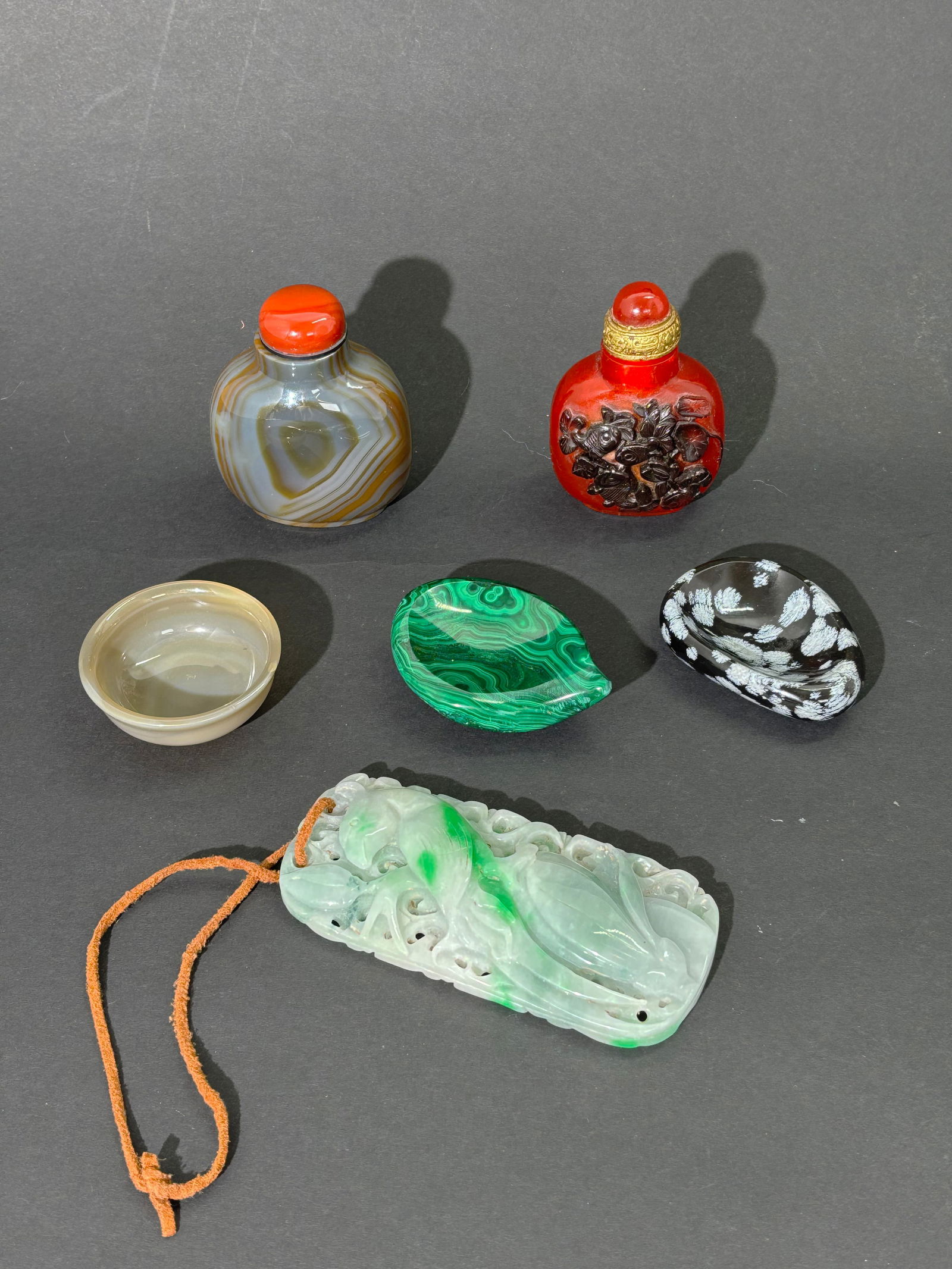 6 Chinese Jadeite, Agate & Hard Stone Curios (1 of 7)