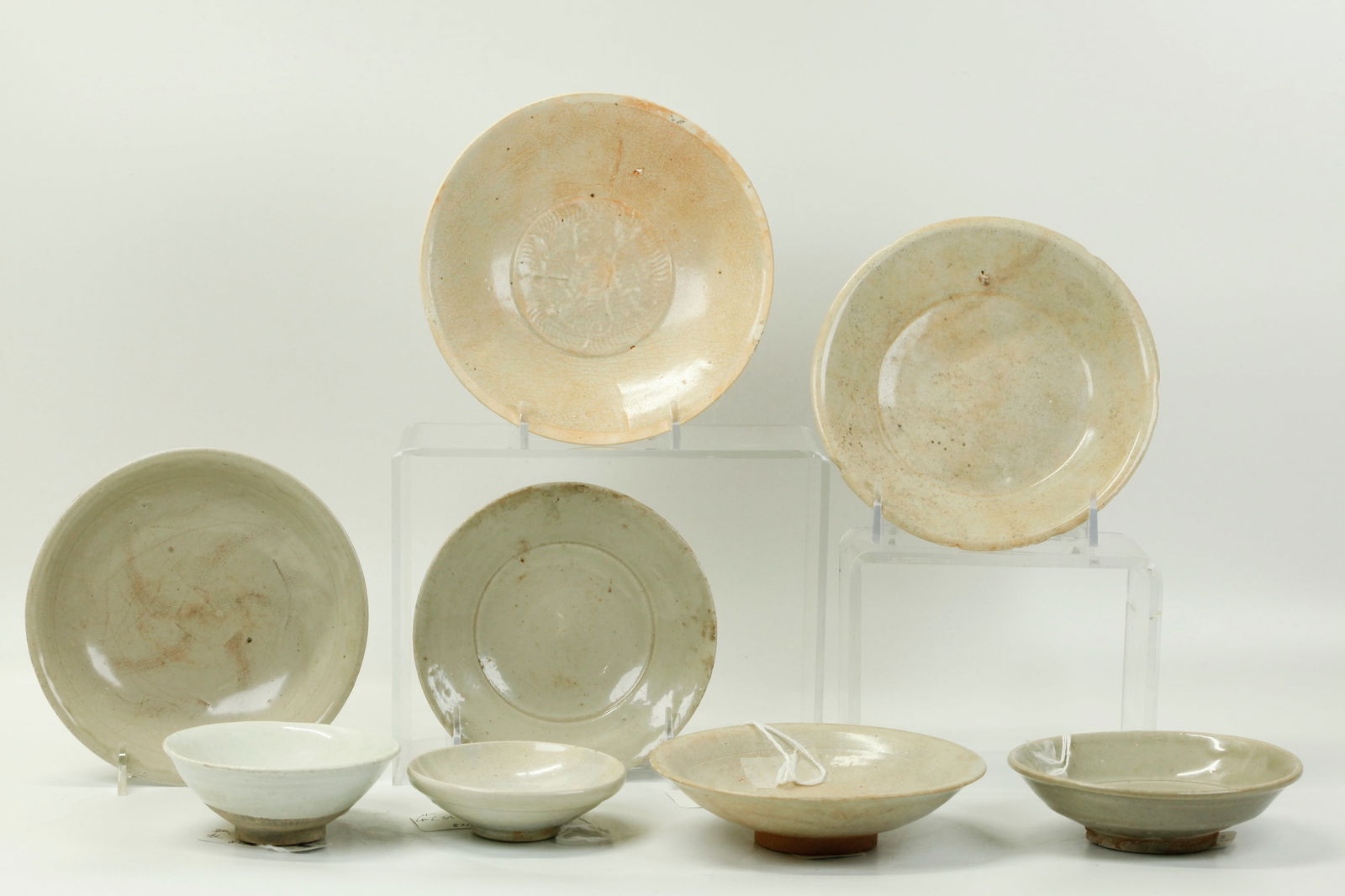8 Chinese Song Qingbai & Celadon Porcelain Bowls (1 of 5)