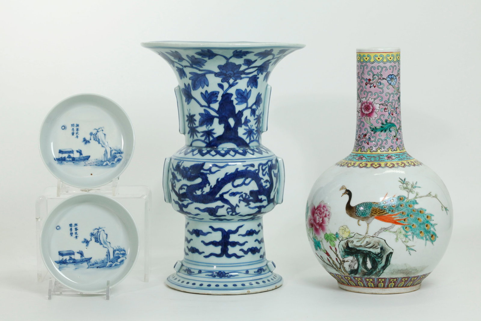 4 Chinese Porcelains; 2 Vases 2 Bleu De Hue Bowls (1 of 6)
