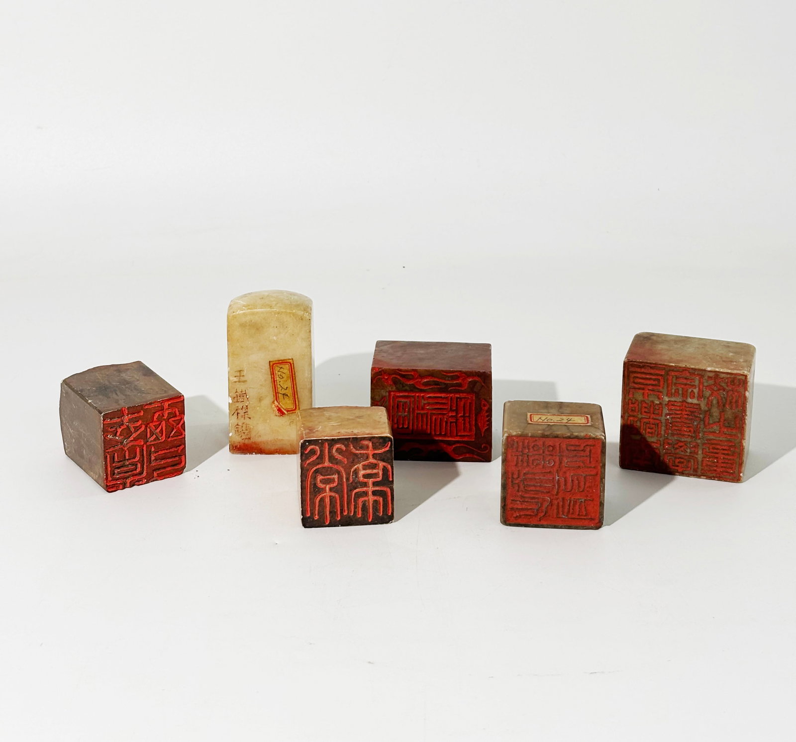 6 Good Carved Chinese Shoushan Seals (1 of 9)