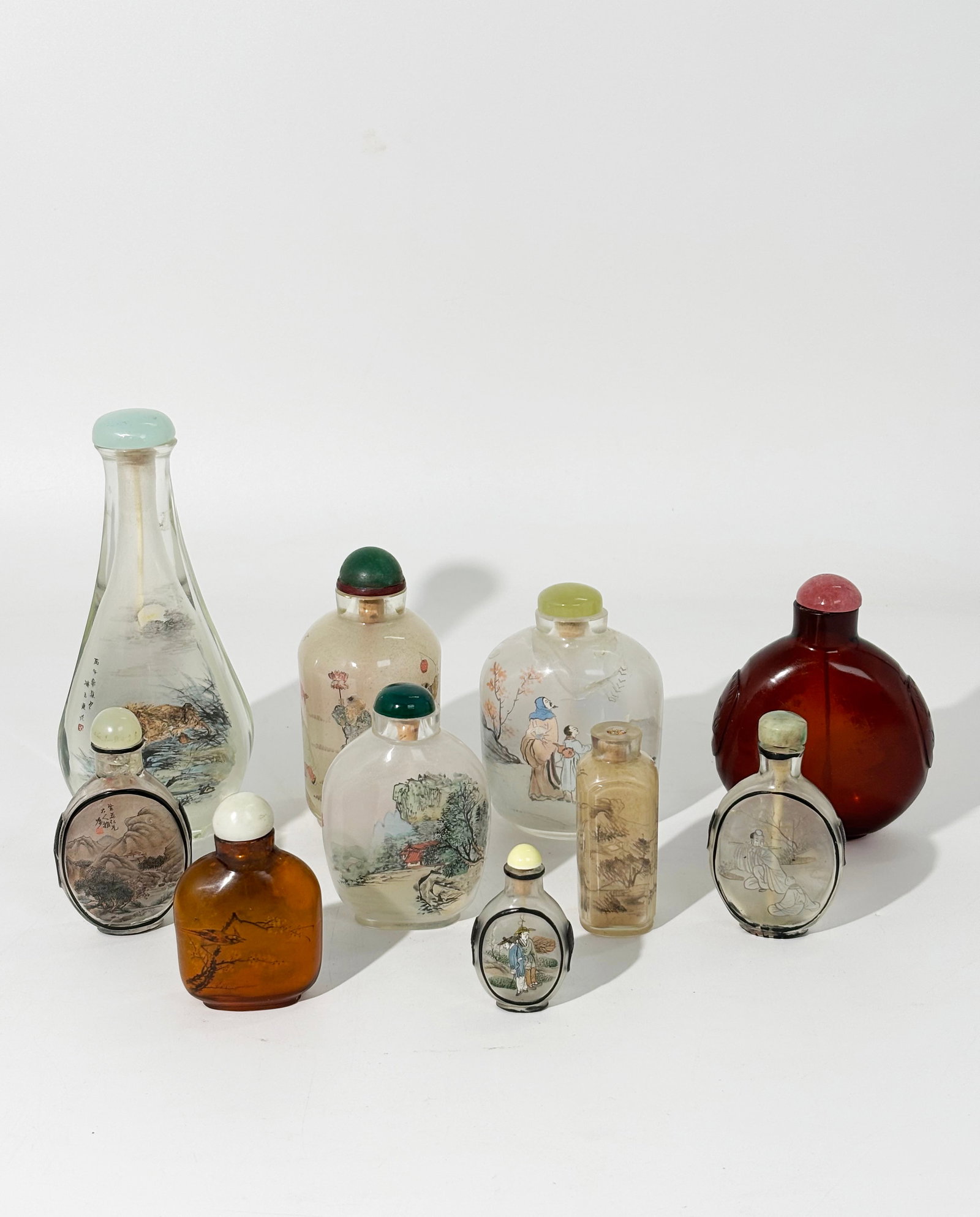10 Chinese Glass Snuff Bottles 9 Interior Painted (1 of 9)