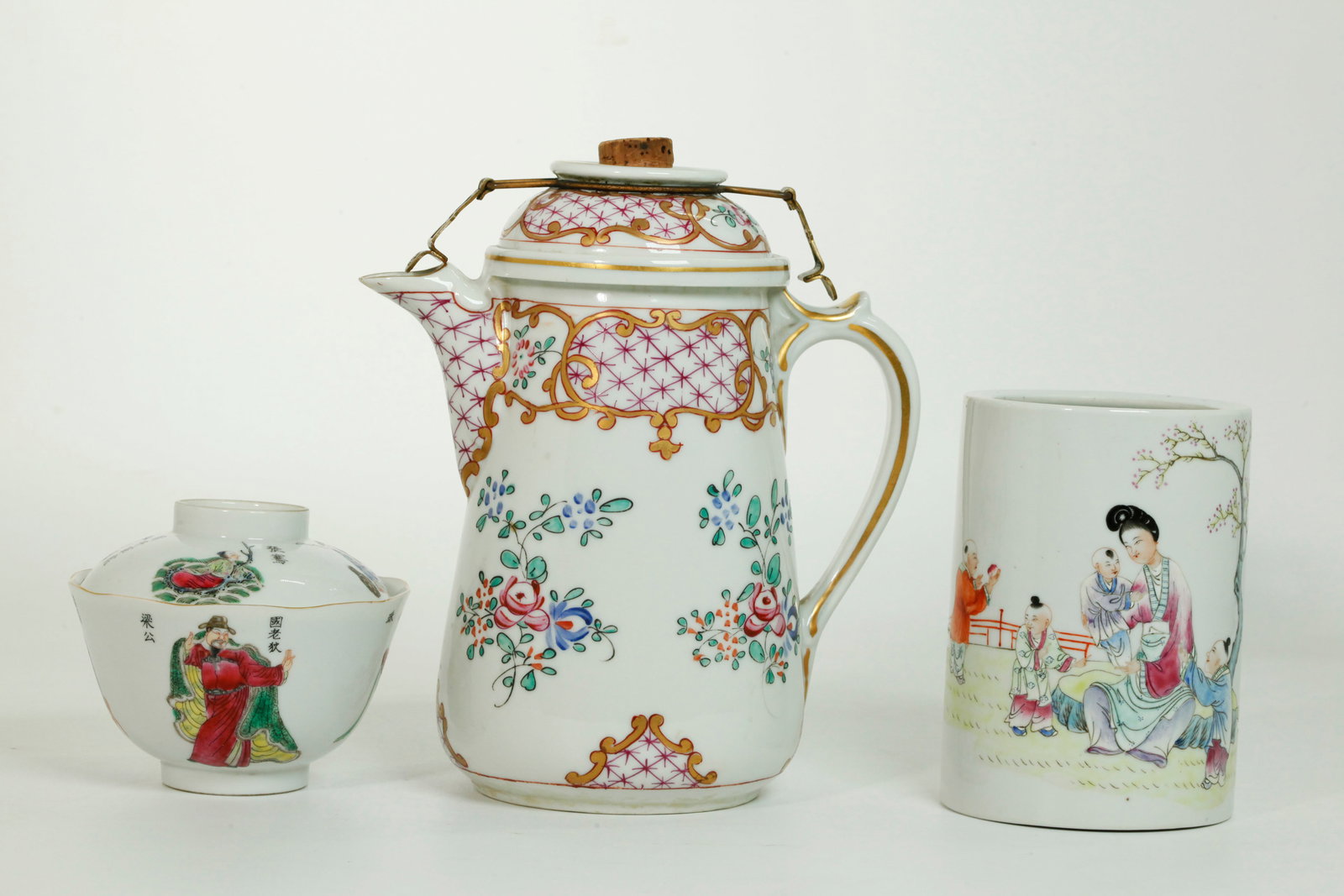 2 Chinese Porcelains Bitong & Tea Bowl; French Pot (1 of 7)