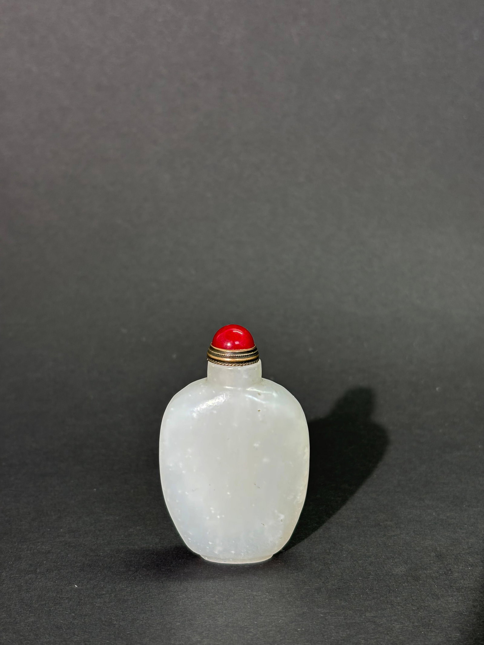 Chinese White Jade Snuff Bottle (1 of 6)