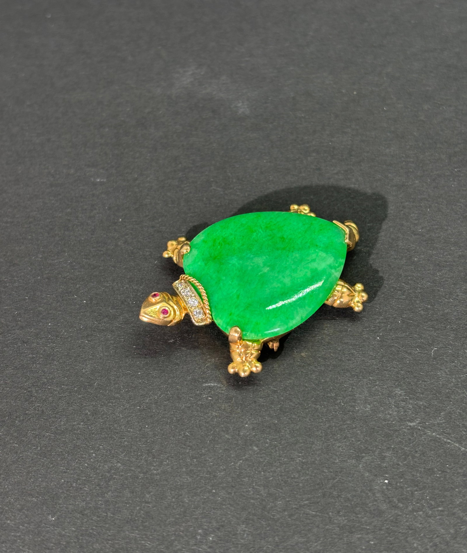 Chinese Green Jadeite Heart Gold & Diamond Turtle (1 of 5)