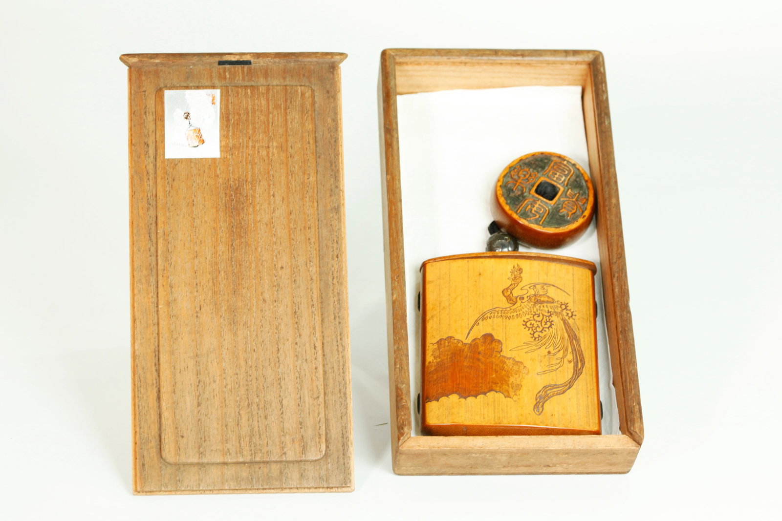 Fine Japanese Bamboo Inro Case Coin Manju Ojime (1 of 6)