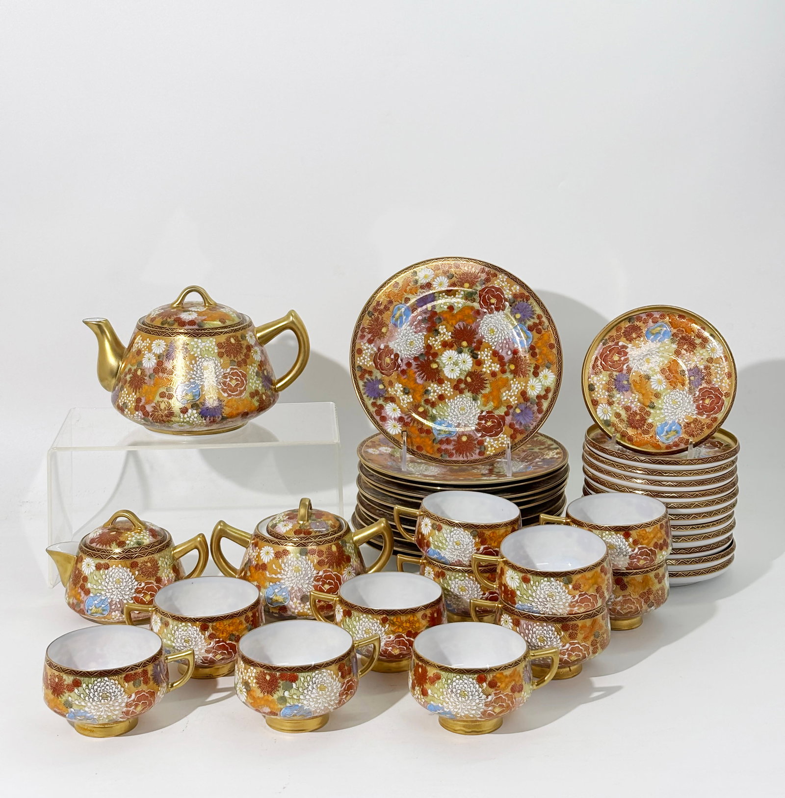 38 Piece Japanese Satsuma Porcelain Tea Set (1 of 9)