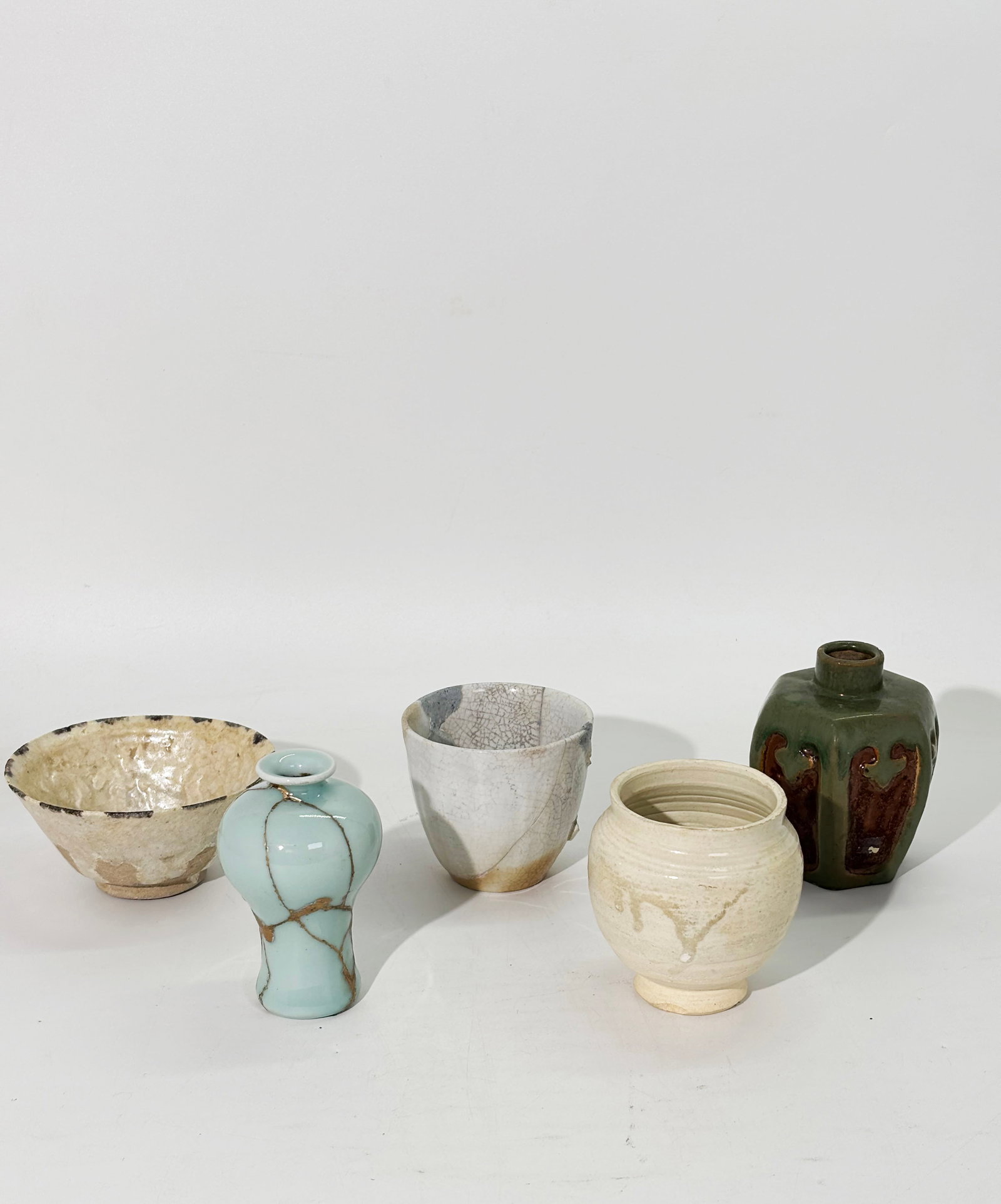 Persian Kashan 13th C Bowl & 4 Other Ceramics (1 of 8)