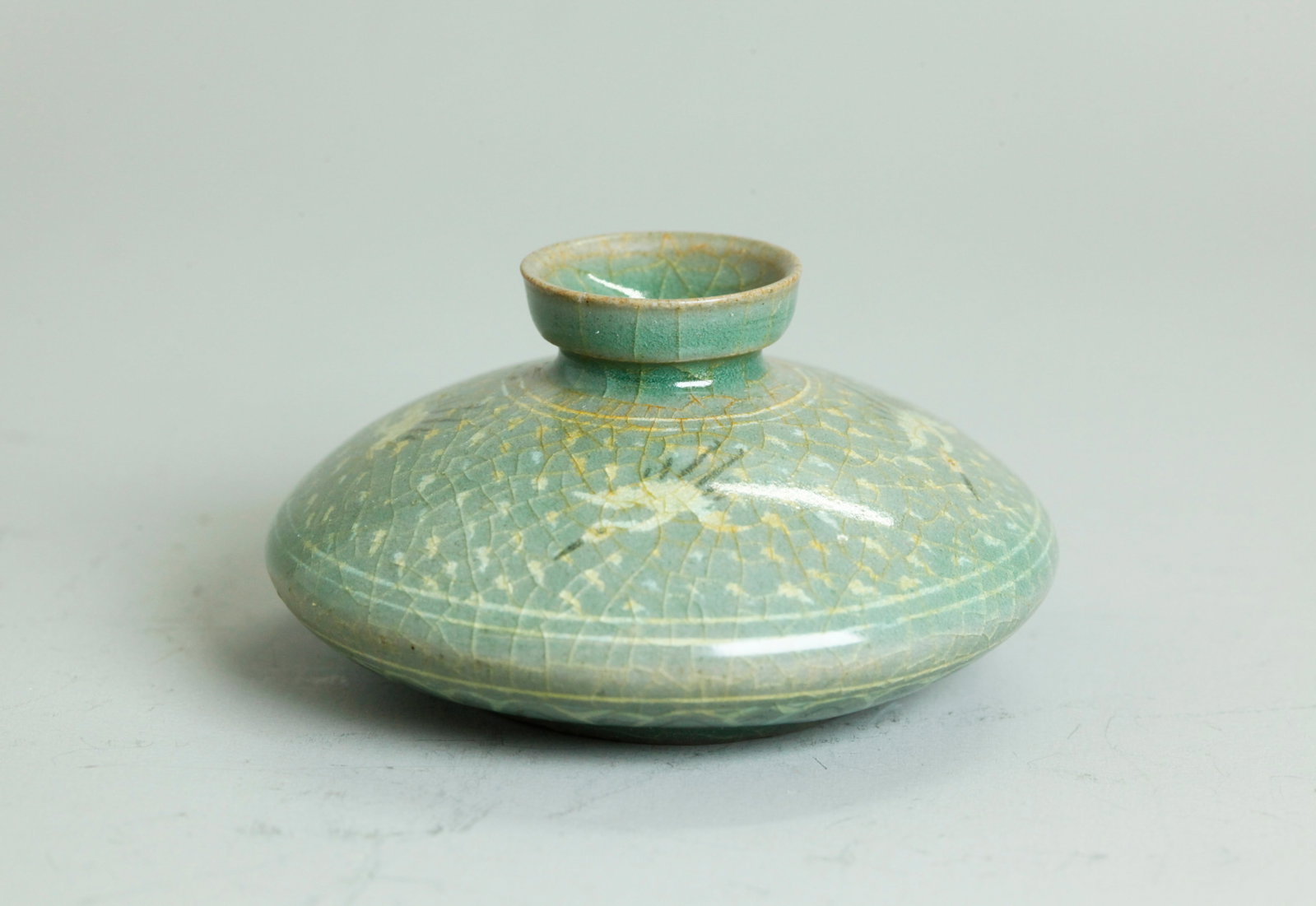 Korean Goryeo Inlaid Celadon Crane & Cloud Oil Jar (1 of 5)