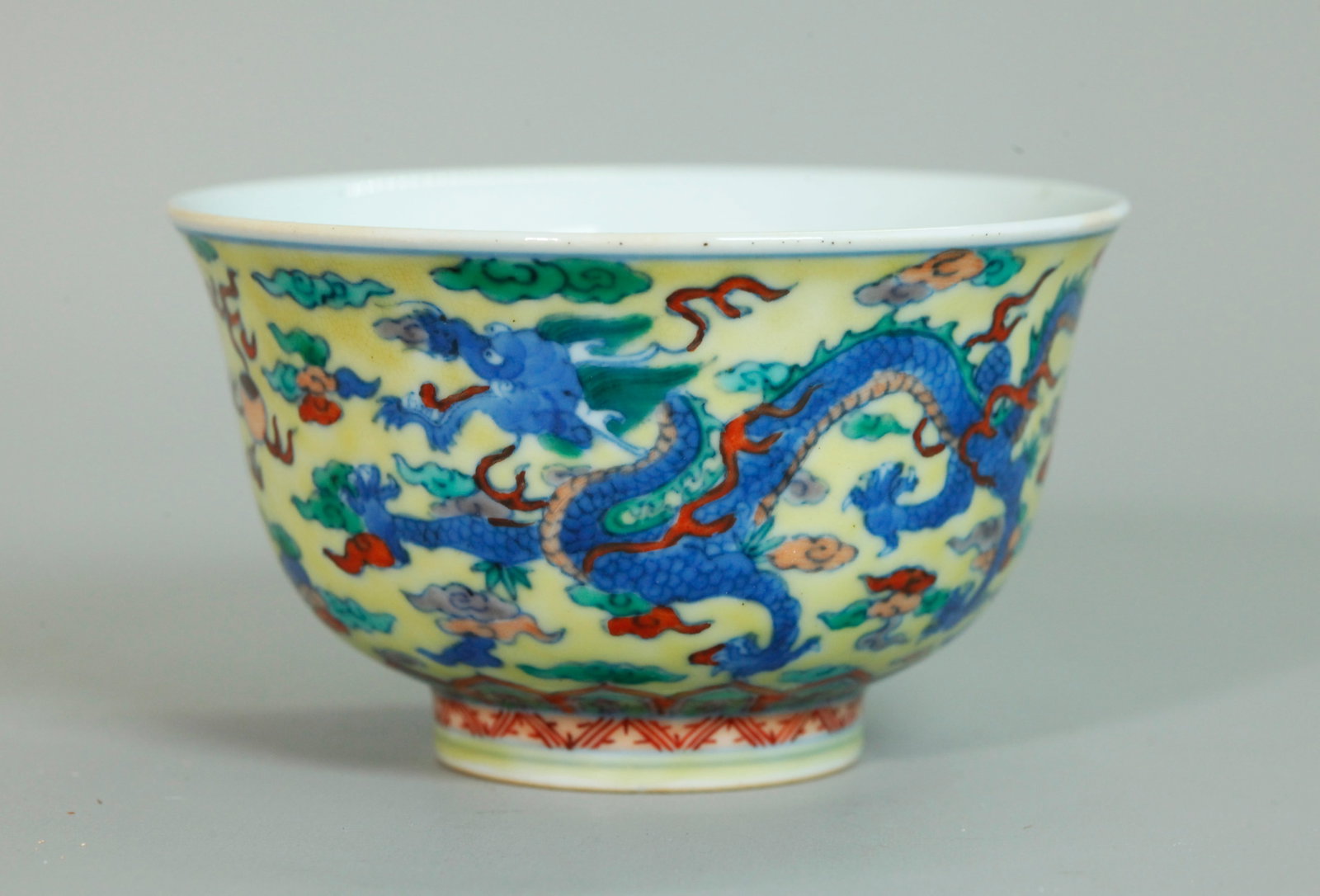 Fine Chinese Yellow Enameled Porcelain Dragon Bowl (1 of 5)